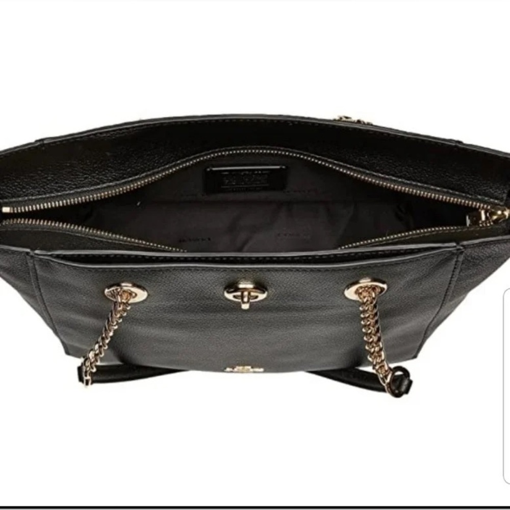 🖤NWT COACH Turnlock Pebbled Leather Chain Tote Bag🖤 - Picture 12 of 15